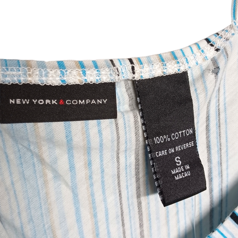 NEW YORK & CO Top Blue Tan Stripe Print Sequin Sleeveless Criss Cross Back NWT - Picture 7 of 7